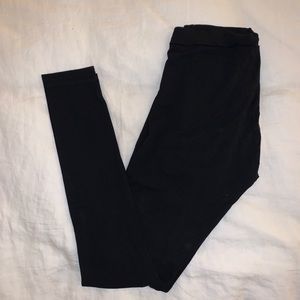 Isabella Oliver “Easy” Maternity Leggings